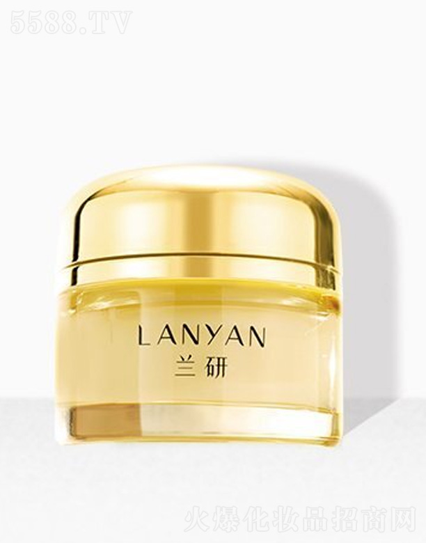 �m�����޹�˾���m��ݼ�����˪