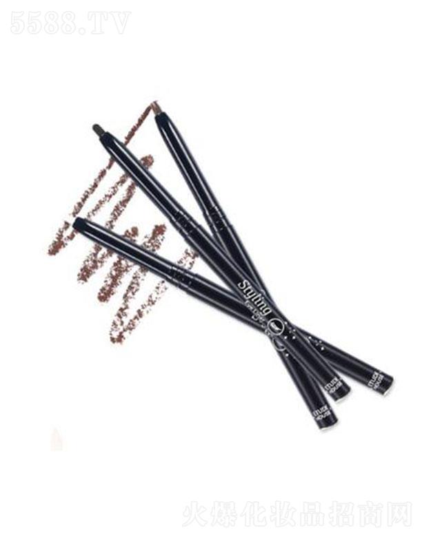 ��(��i)����̫ƽ���Q(m��o)�����޹�˾������֮�ݕr(sh��)�о��ɳ־����۾��P 0.3g�@ɫ�r������