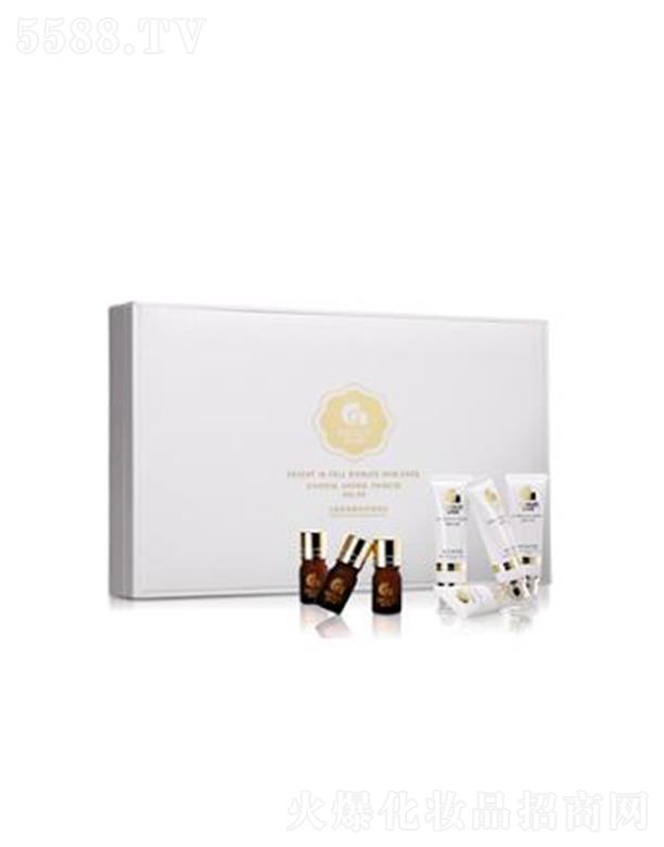 �������ݴ�����Ƽ��ɷ����޹�˾����{˹�����潡�Ŀ �{(di��o)�������B(t��i) ������Ů��