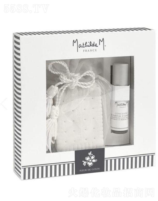 ������(�Ϻ�)Ʒ�ƹ����ɷ����޹�˾���Ϻ������� ��?sh��)۠������ʯ��Y��-����ͣ��޻�����