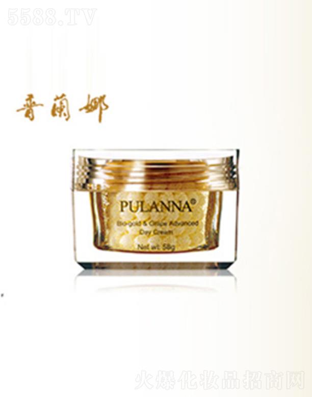 ������m����Ȼֲ�ﻯ�yƷ���F(tu��n)���޹�˾�����m�Ȼ��Խ��������w��˪