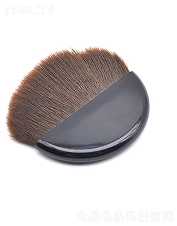 �����ЅR���_(d��)���yˢ���޹�˾���R���_(d��)��ɫ��A���tˢ