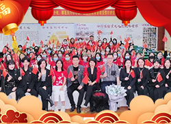 �v��(j��ng)ǧ����δ�����������լ�ף����������������ʮ����