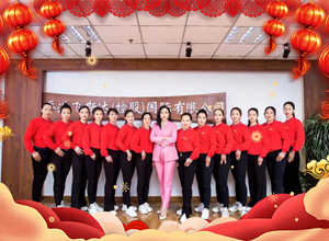 ���ߚwȥҲ�����R�����g���w˹�_���﹧ף�����R�����������pȫ���f����ģ�