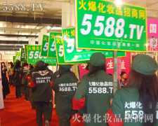 �𱬈F꠳��L���������;��M��