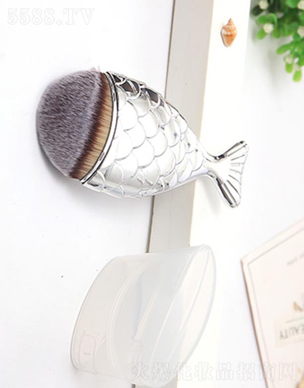 �R���_���y�۵�ˢ�~�ο�