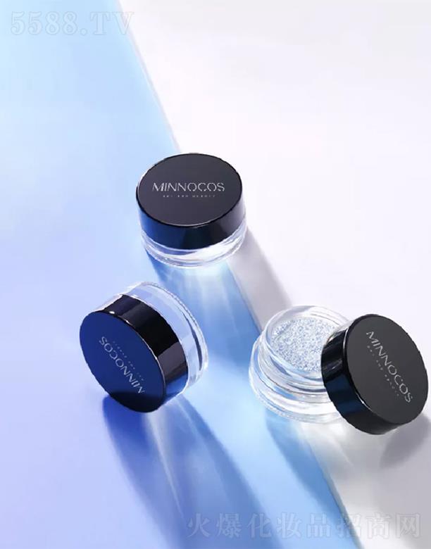 �Ϻ���ɫ���y�Ƽ����޹�˾����Ն�ସ�