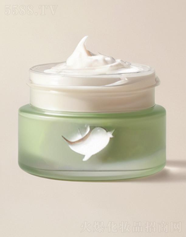 ��͸����ж�y��