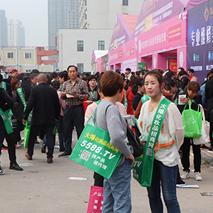 �𱬻��yƷ���̾W(w��ng)��Ӣ����ͦ�����w�S��