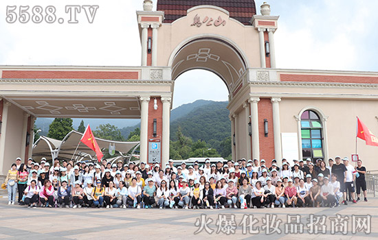 ����ꖼtɫ֮��