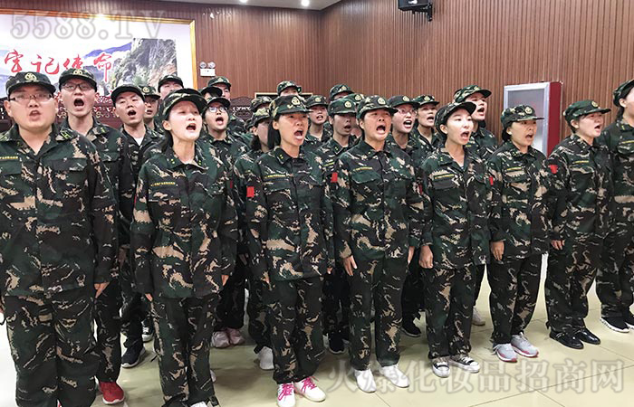 ȫ���Ը�������ͻ�����ң�