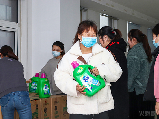 ��(��i)����Ů��(ji��)���𱬾W(w��ng)�ɰl(f��)Ů��(zhu��n)�ٶY��