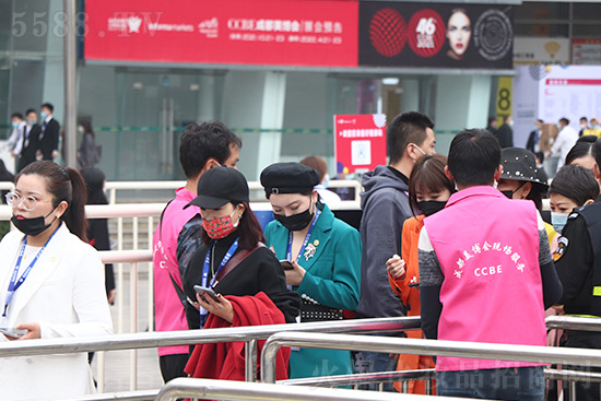 �ɶ����I(y��)���[��(hu��)�_Ļ��