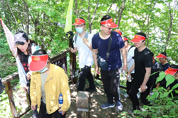 �]�в�����Խ�ĸ߷����]�в�����ɵĉ�(m��ng)��