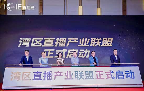 �W�tֱ����̽��ײ��[���������c