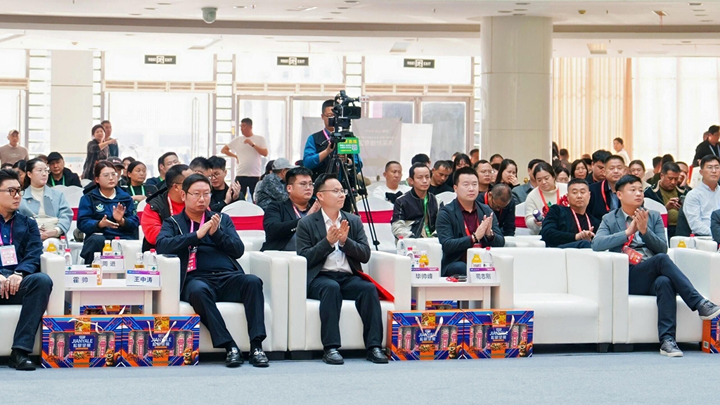 �¾��𱬾W(w��ng)����18����