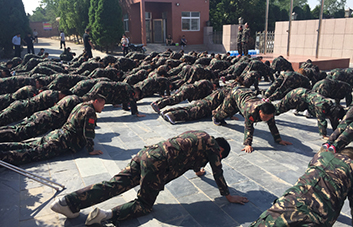 ܊Ӗ�F(xi��n)�����̹������z��܊�˘˜���