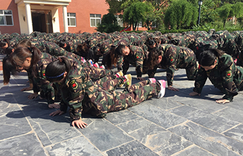 Ӣ���Sˬ���]�гC��������ֻ�Јԏ���