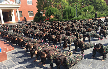 �ߜ��˿������������I���Գֲ��ŗ���