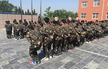 Ӣ���Sˬ���]�гC��������ֻ�Јԏ���