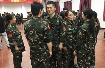 ���ڰl(f��)�F(xi��n)��߅������������߆݌��e�˵�ٝ��