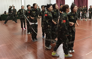 �����X�ѡ��Ʊ��O�����@һ·�҂��A��Ư����