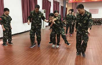 �����X�ѡ��Ʊ��O�����@һ·�҂��A��Ư����