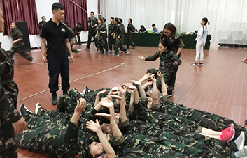 Ĭ����ϡ���Ч�f(xi��)�����Ѳ�����׃?y��u)���ܣ? />
            <p>Ĭ���������Ч�f(xi��)�����Ѳ�����׃?y��u)���ܣ?/p>
          </li>
          <li> <img src=