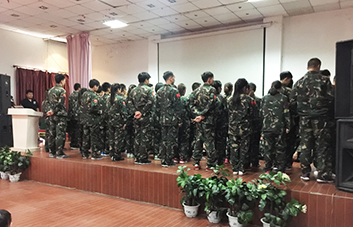 ����������һ���x�����㶼Ҫ�ٷְوԳ֣�