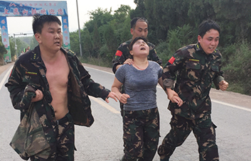 15����ͽ��ĥ�Z���𱬾W(w��ng)�T�;�Ӣ�F����O����