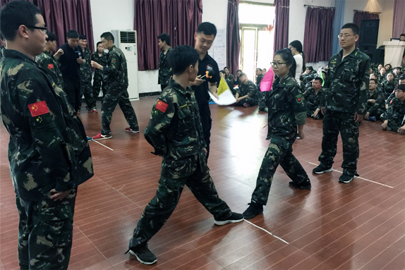 ����ʯ�^��������ݔ�A�s�ڏ�ָ�g��