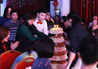 11�d�L(f��ng)�����ж�������ף�𱬾W(w��ng)���տ옷(l��)��