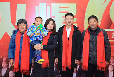 �M�M�Ķ����Ҹ����𱬾W(w��ng)�T���c���˺�Ӱ���