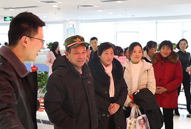 �íh(hu��n)�����ù�������ĸ�������T����ĸ���^�𱬾W(w��ng)��